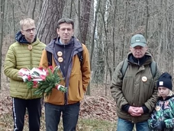 Uroczystości Niepodległościowe w Bolimowskim Parku Krajobrazowym., 